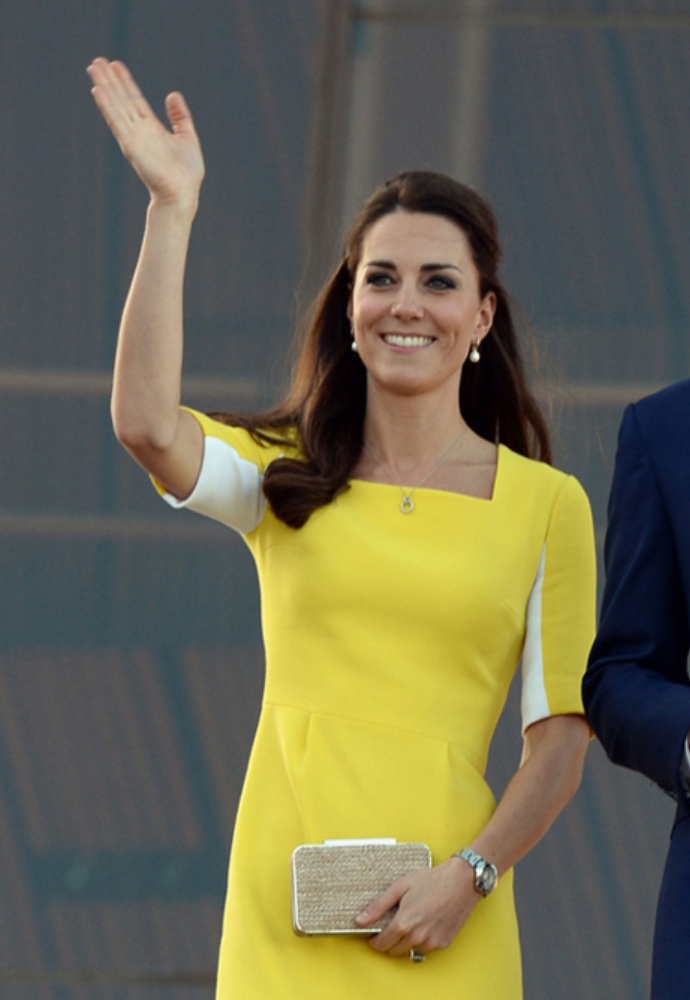 Kate Middleton vestita come una banana